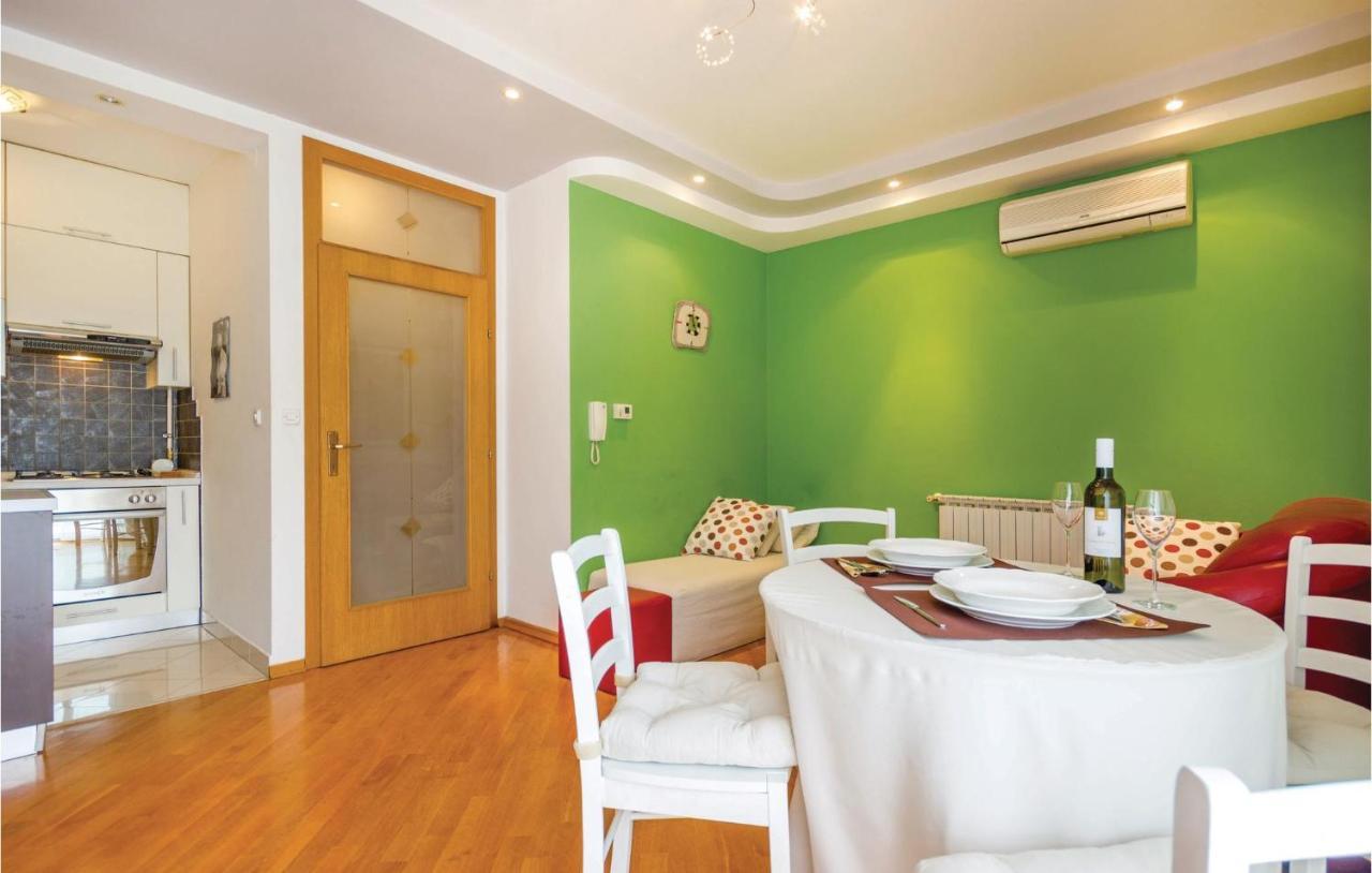 1 Bedroom Amazing Apartment In Rijeka Exterior photo